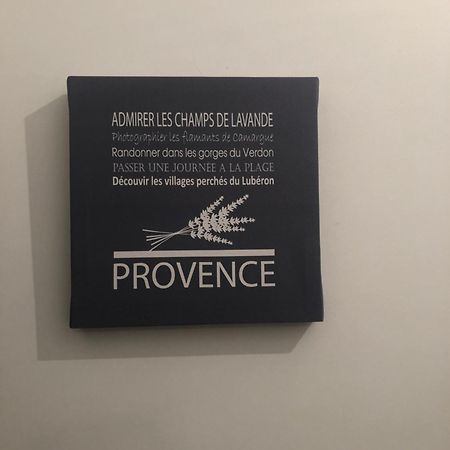 Villa La Lurette, Appartement Et Studio Saint-Étienne-les-Orgues Eksteriør bilde