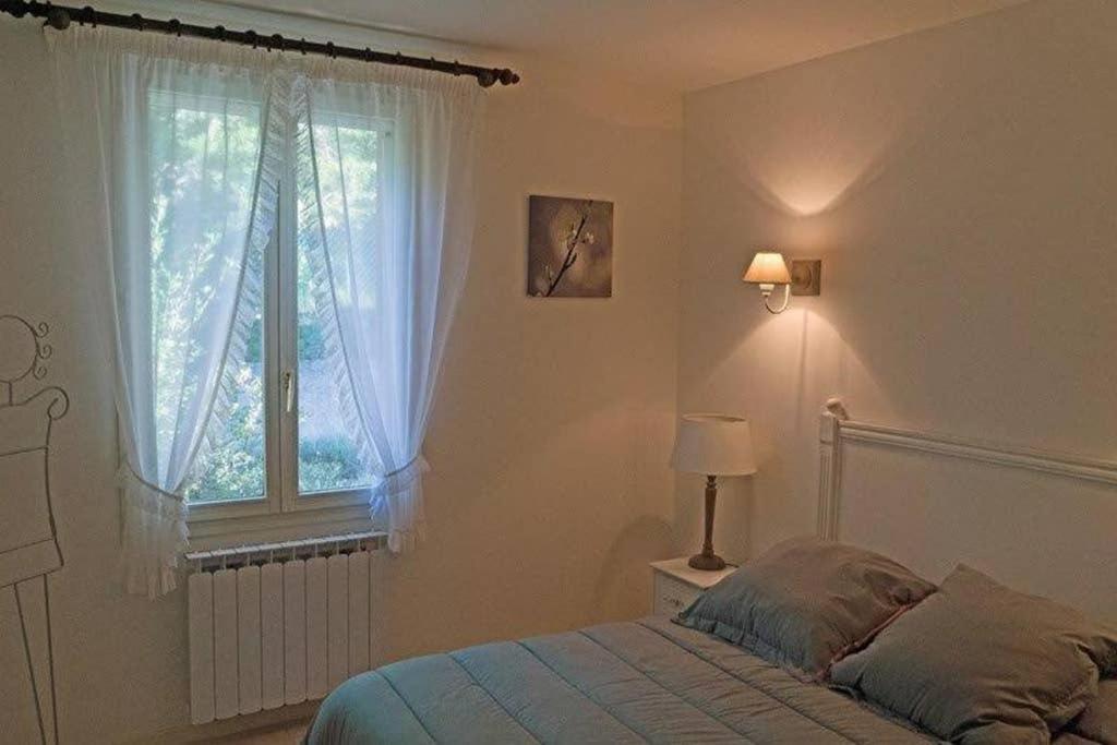 Villa La Lurette, Appartement Et Studio Saint-Étienne-les-Orgues Eksteriør bilde