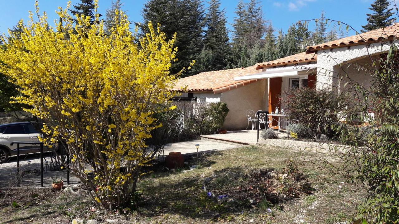 Villa La Lurette, Appartement Et Studio Saint-Étienne-les-Orgues Eksteriør bilde
