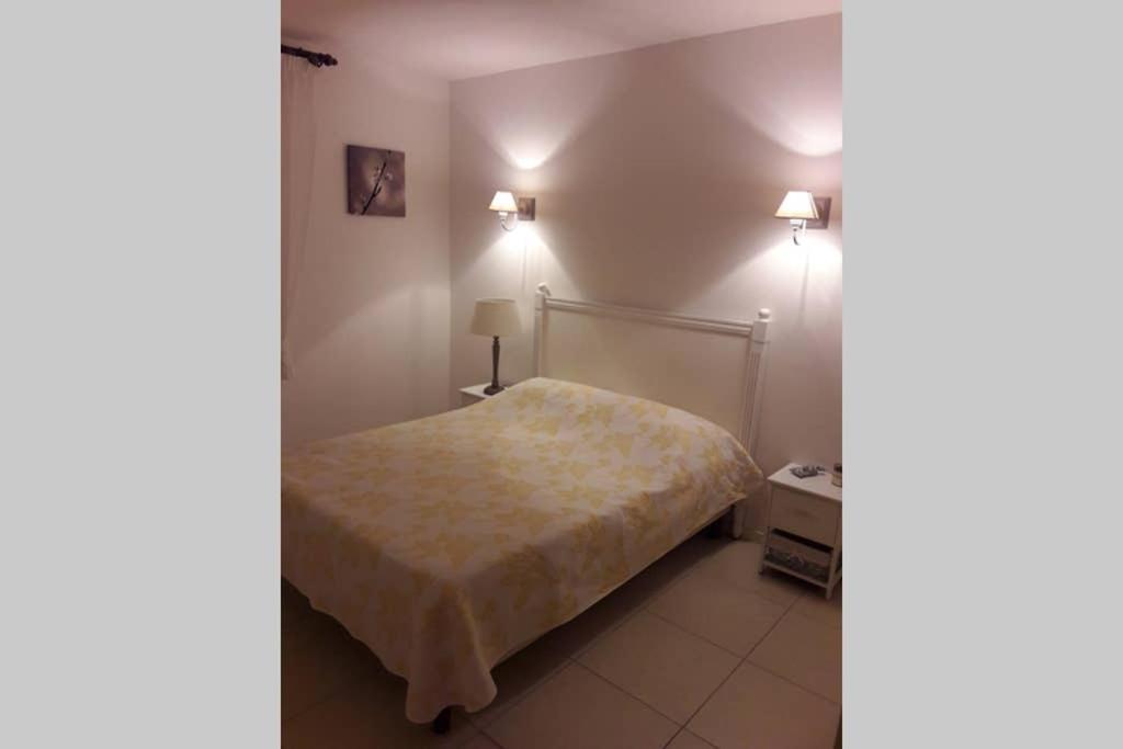 Villa La Lurette, Appartement Et Studio Saint-Étienne-les-Orgues Eksteriør bilde