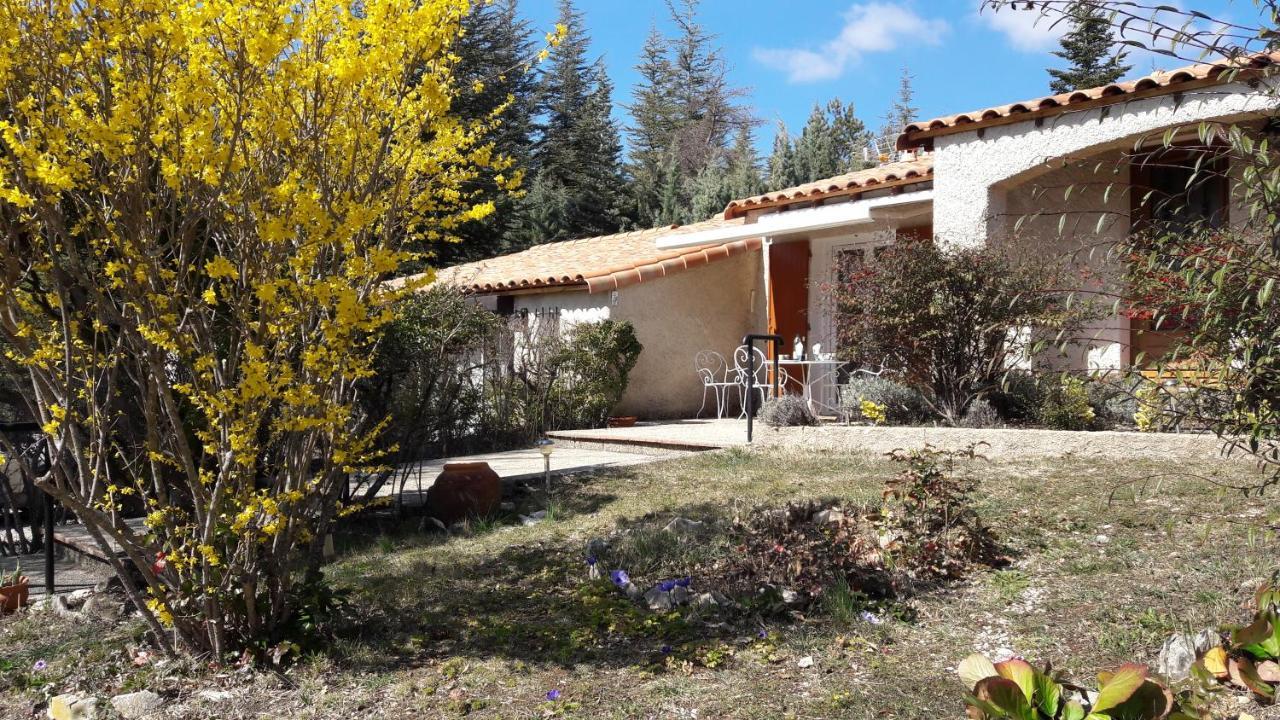 Villa La Lurette, Appartement Et Studio Saint-Étienne-les-Orgues Eksteriør bilde